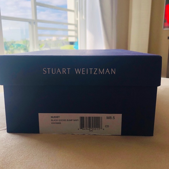 Stuart Weirzman Nudist - Picture 8 of 8